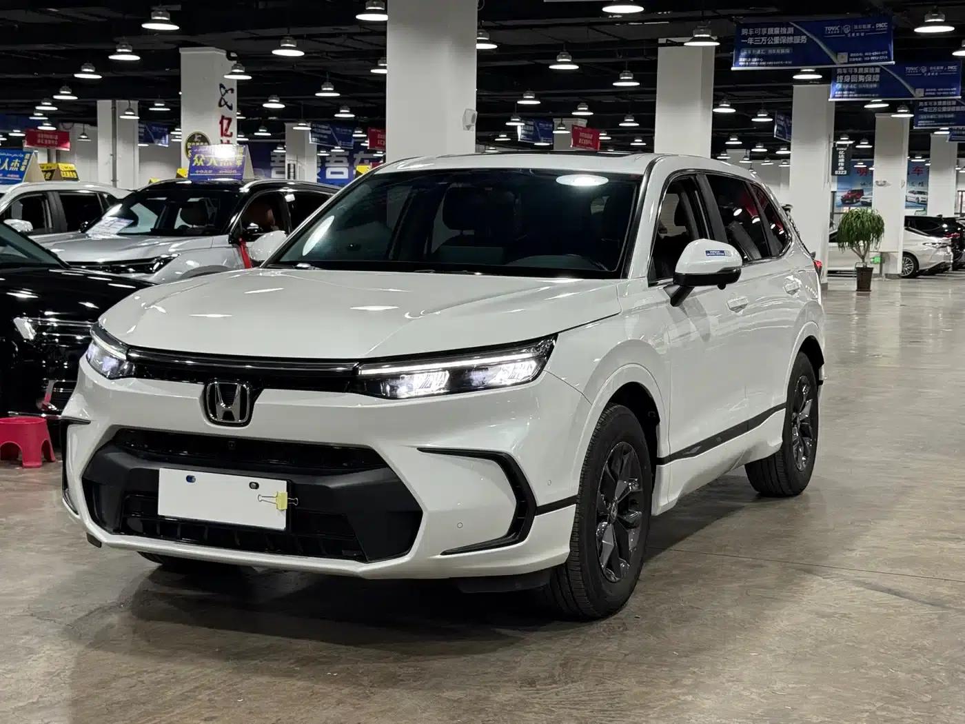 2023 Honda CR-V 240TURBO 2WD Elite Edition 5-seater — миниатюра 3