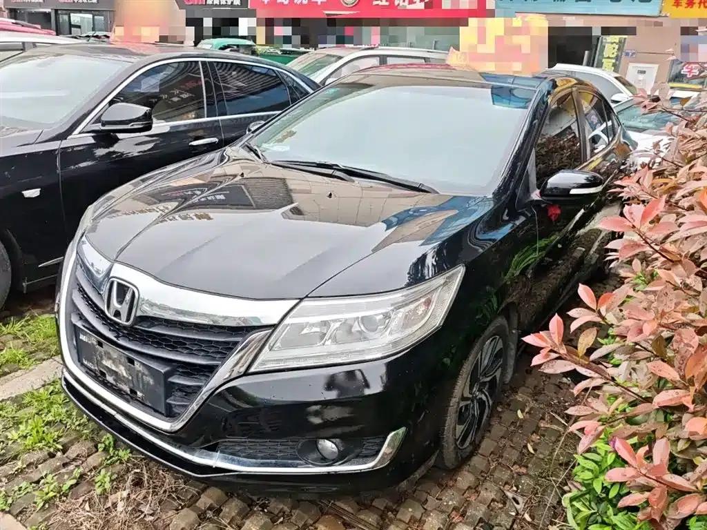 2016 Honda Crider 1.8L CVT Comfort Edition — миниатюра 2