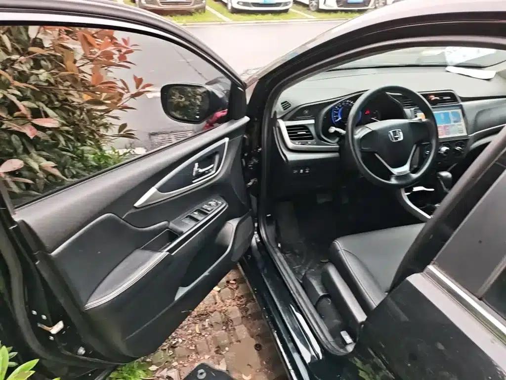2016 Honda Crider 1.8L CVT Comfort Edition — миниатюра 12