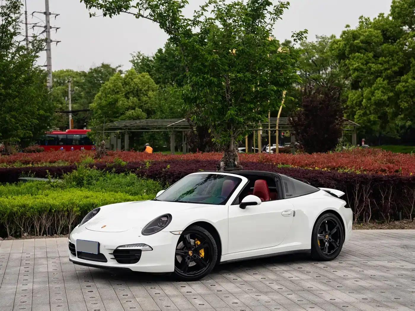 2014 Porsche 911 Targa 4 3.4L — миниатюра 1