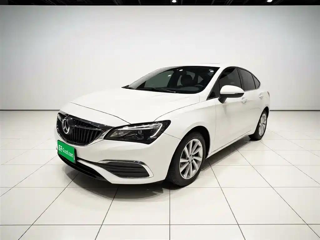 Buick Verano 2018 Sedan 15S Automatic Leading Edition — миниатюра 1