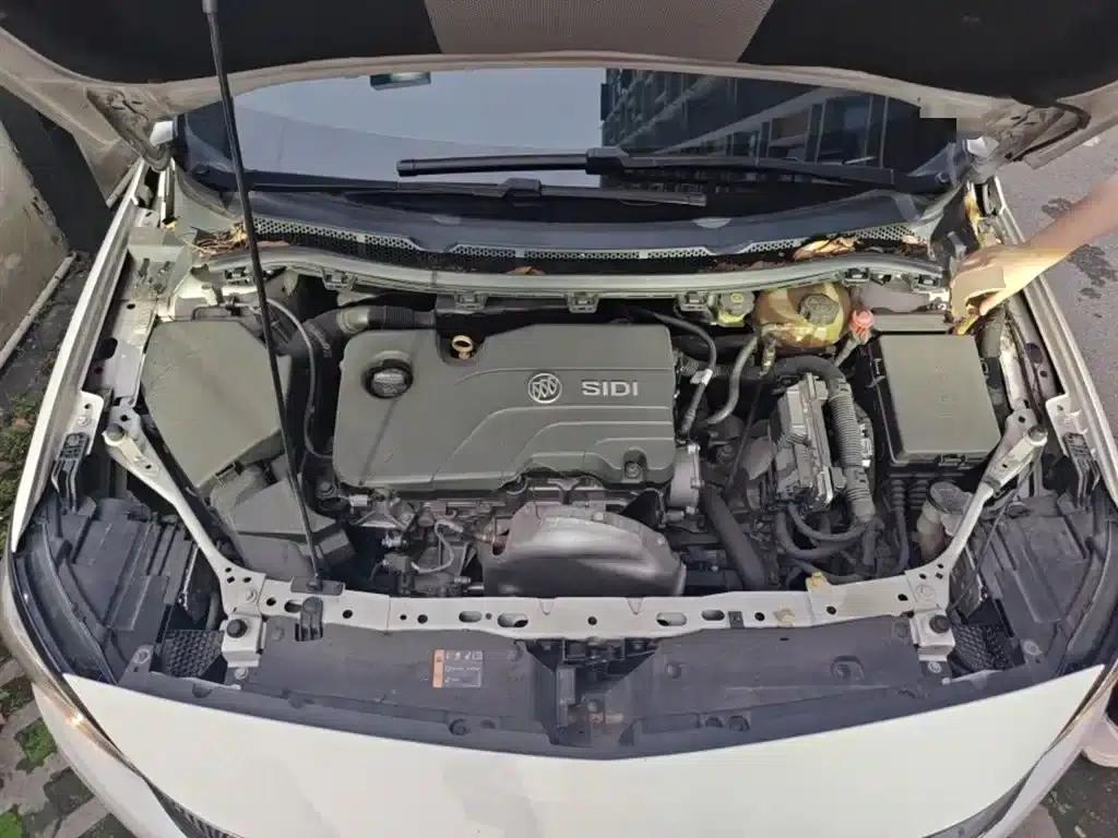 Buick Verano 2018 Sedan 15S Automatic Leading Edition — миниатюра 11