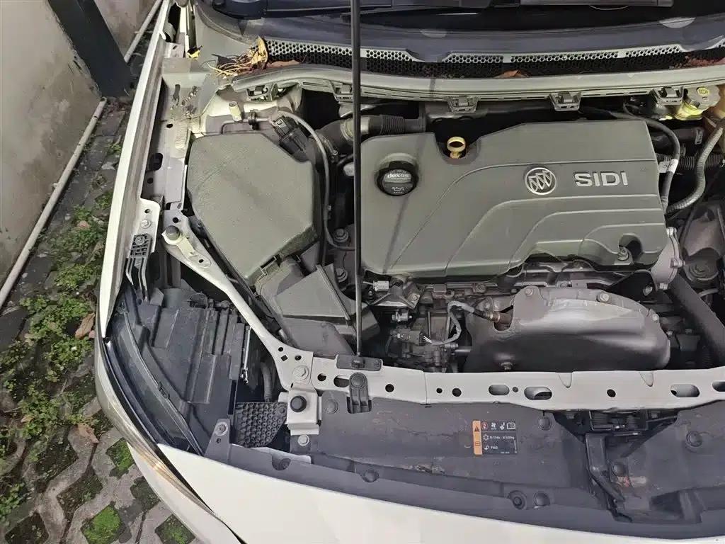 Buick Verano 2018 Sedan 15S Automatic Leading Edition — миниатюра 21