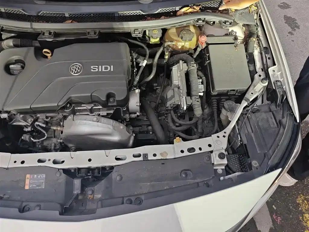 Buick Verano 2018 Sedan 15S Automatic Leading Edition — миниатюра 22