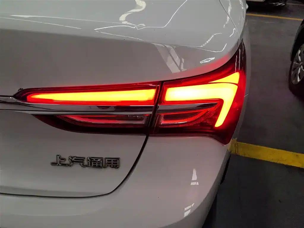 Buick Verano 2020 20T CVT Leading Edition — миниатюра 8