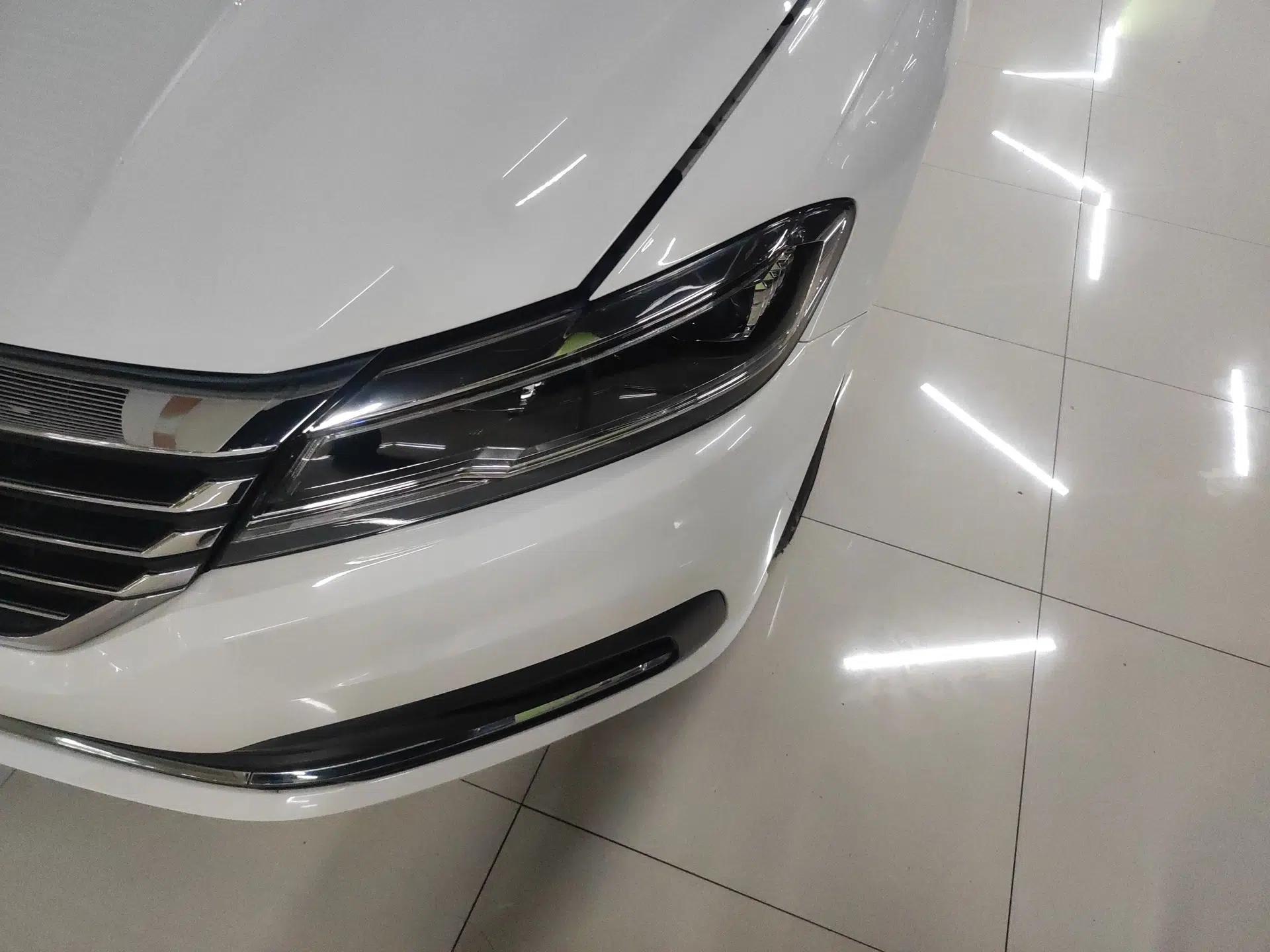 Volkswagen Lavida 2022 280TSI DSG Comfort Edition — миниатюра 9