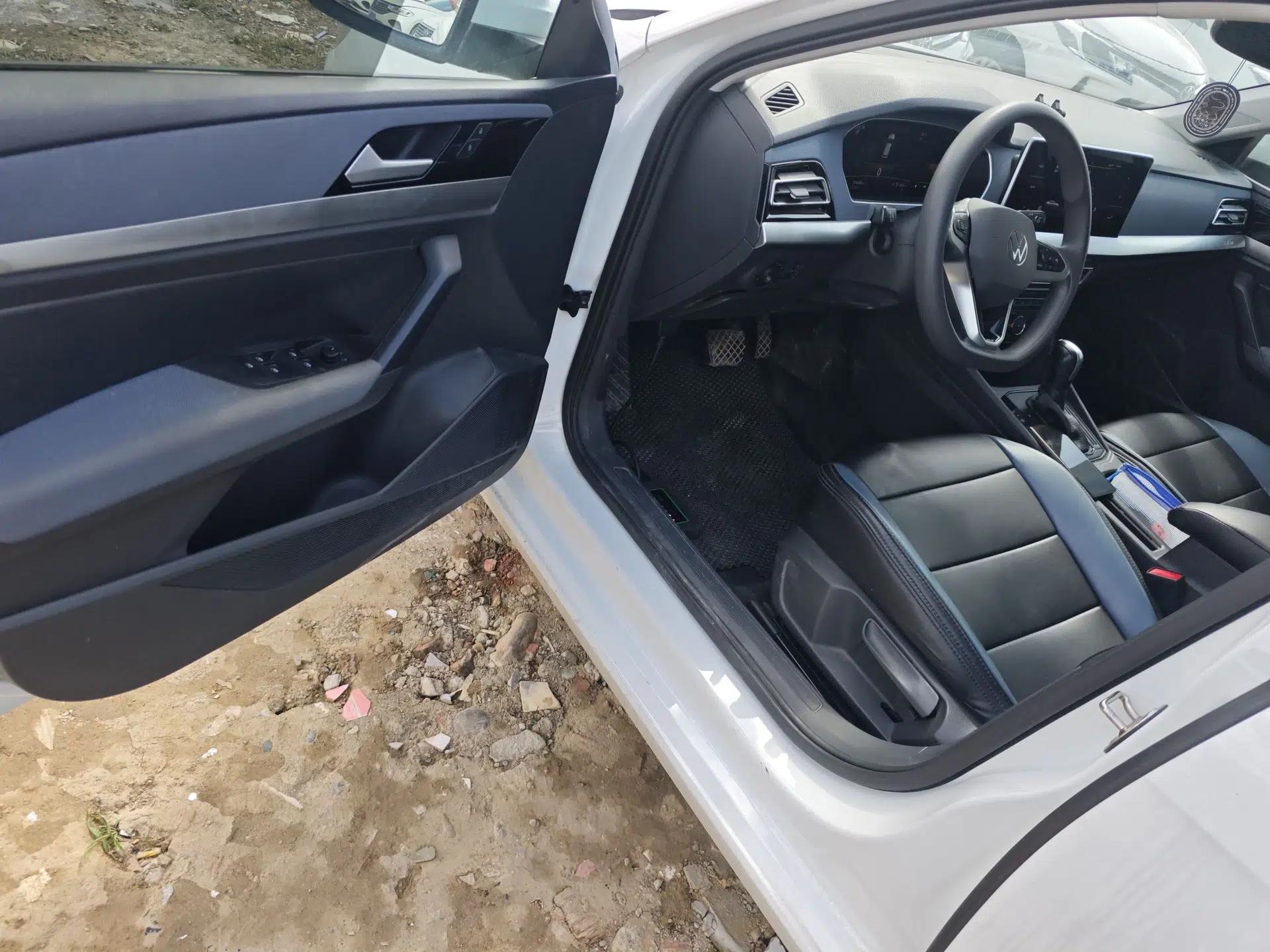Volkswagen Lavida 2024 1.5L Automatic DeYi Edition — миниатюра 19