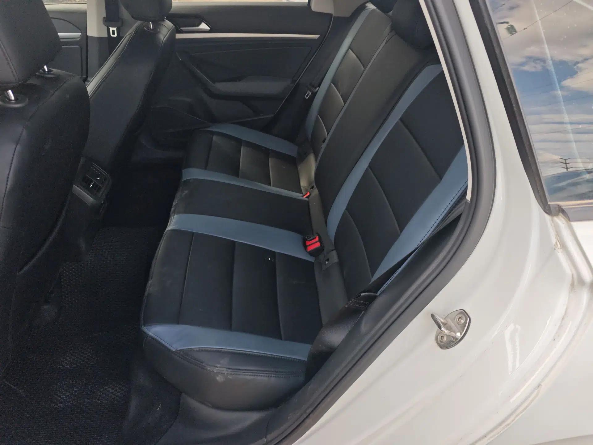 Volkswagen Lavida 2024 1.5L Automatic DeYi Edition — миниатюра 20