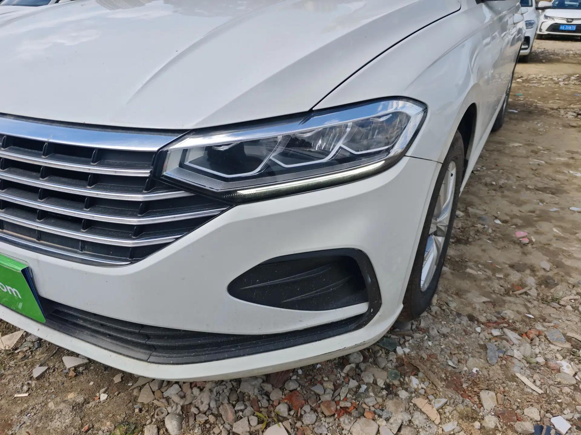 Volkswagen Lavida 2024 1.5L Automatic DeYi Edition — миниатюра 9
