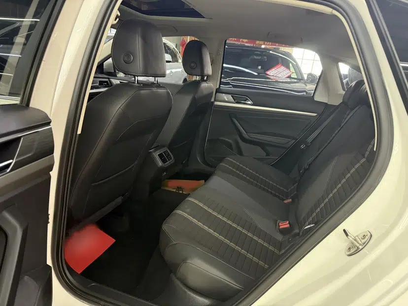 Volkswagen Lavida 2022 280TSI DSG Comfort Edition — миниатюра 13