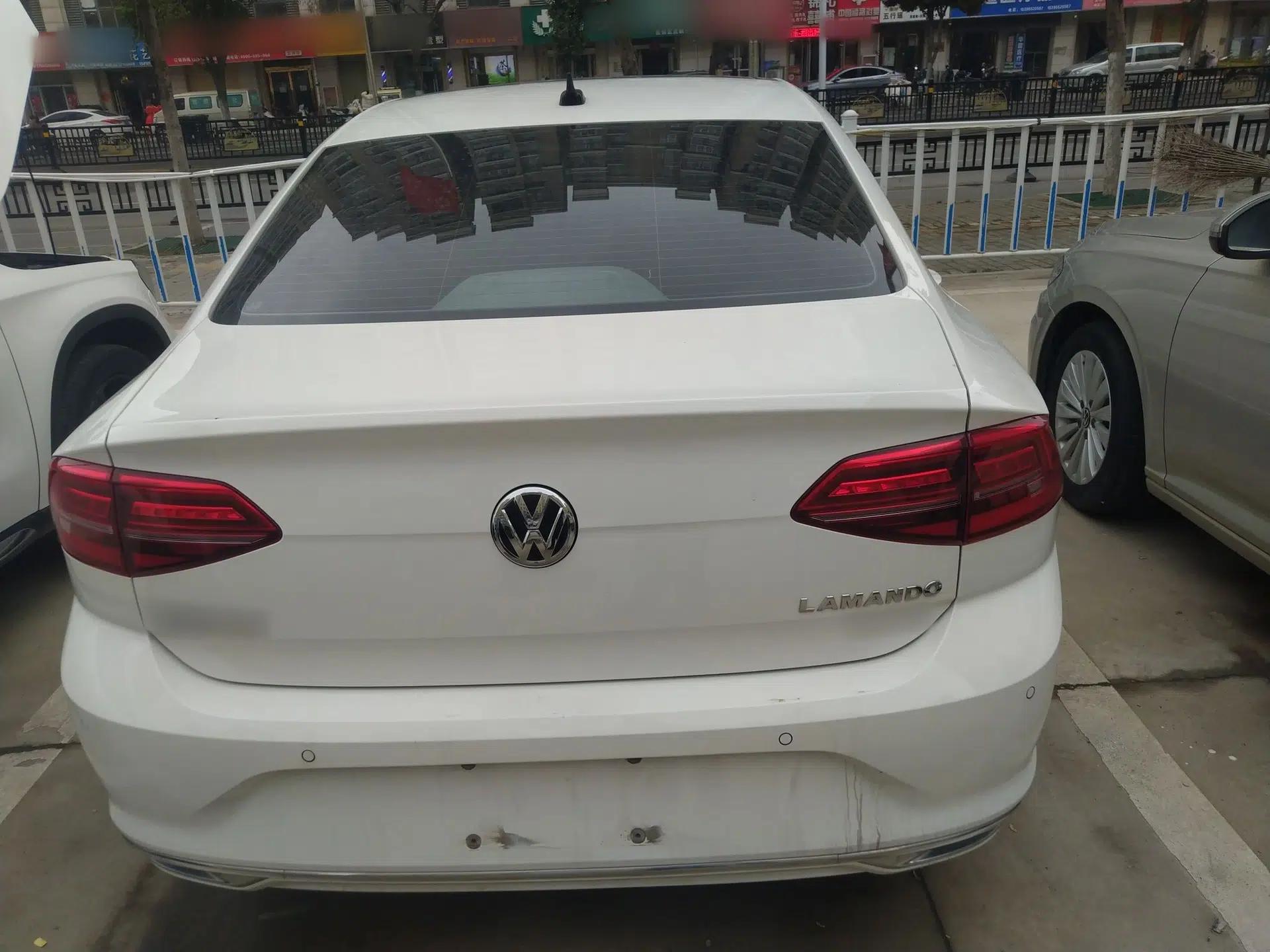 Volkswagen Lamando 2021 280TSI DSG Comfort Edition — миниатюра 3