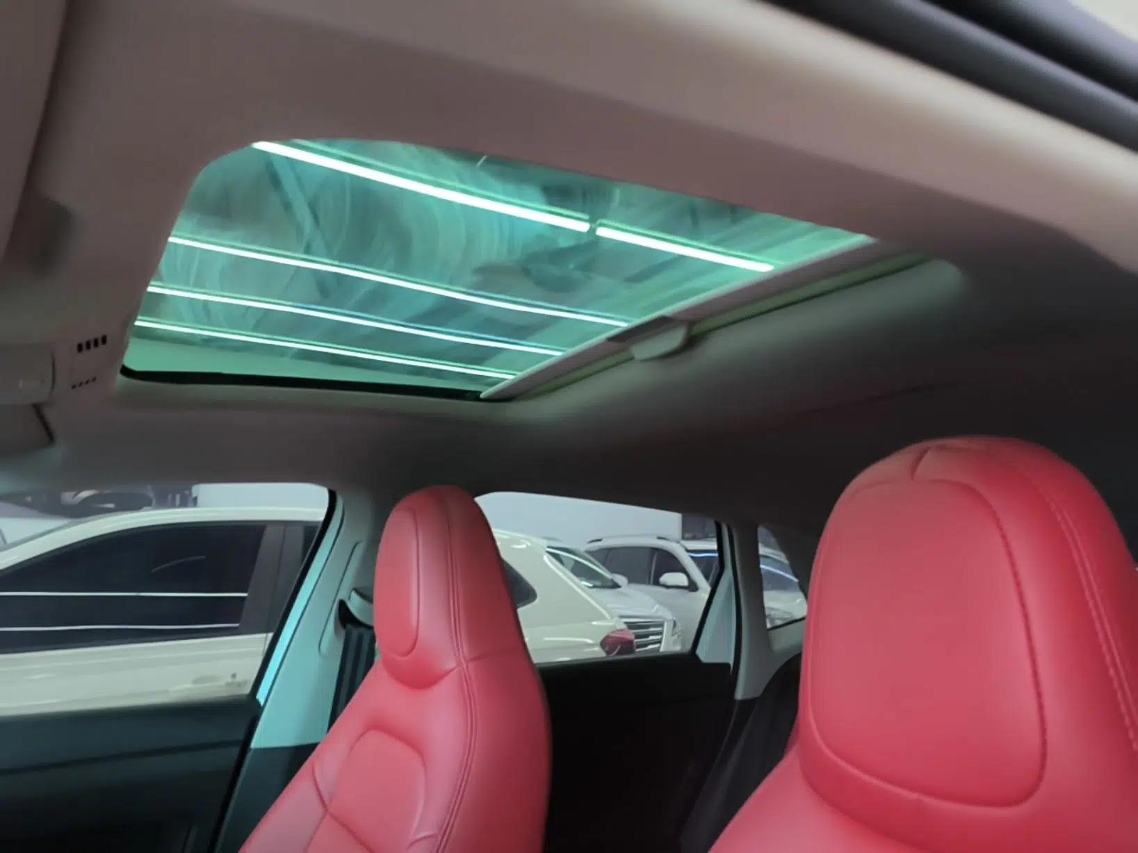 Volkswagen Polo 2019 Plus 1.5L Automatic Panoramic Enjoyment Edition — миниатюра 21