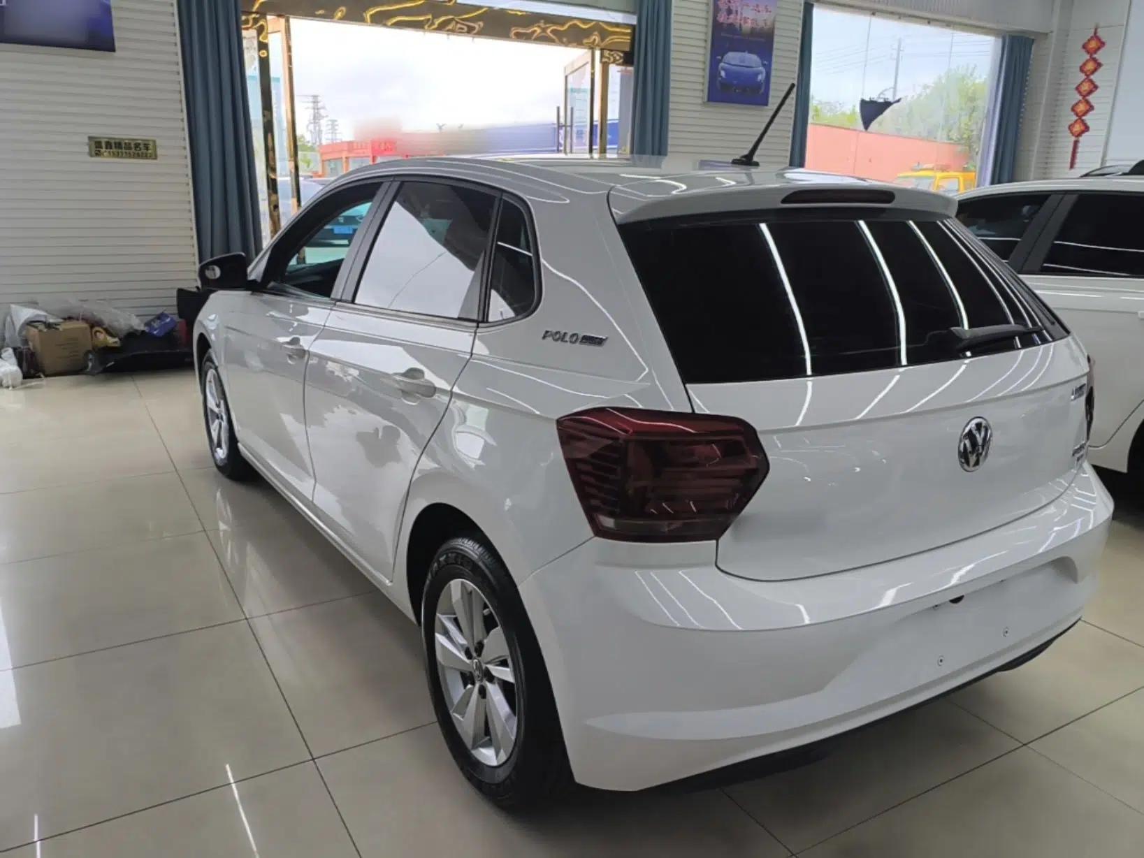 Volkswagen Polo 2019 Plus 1.5L Automatic Panoramic Enjoyment Edition — миниатюра 4