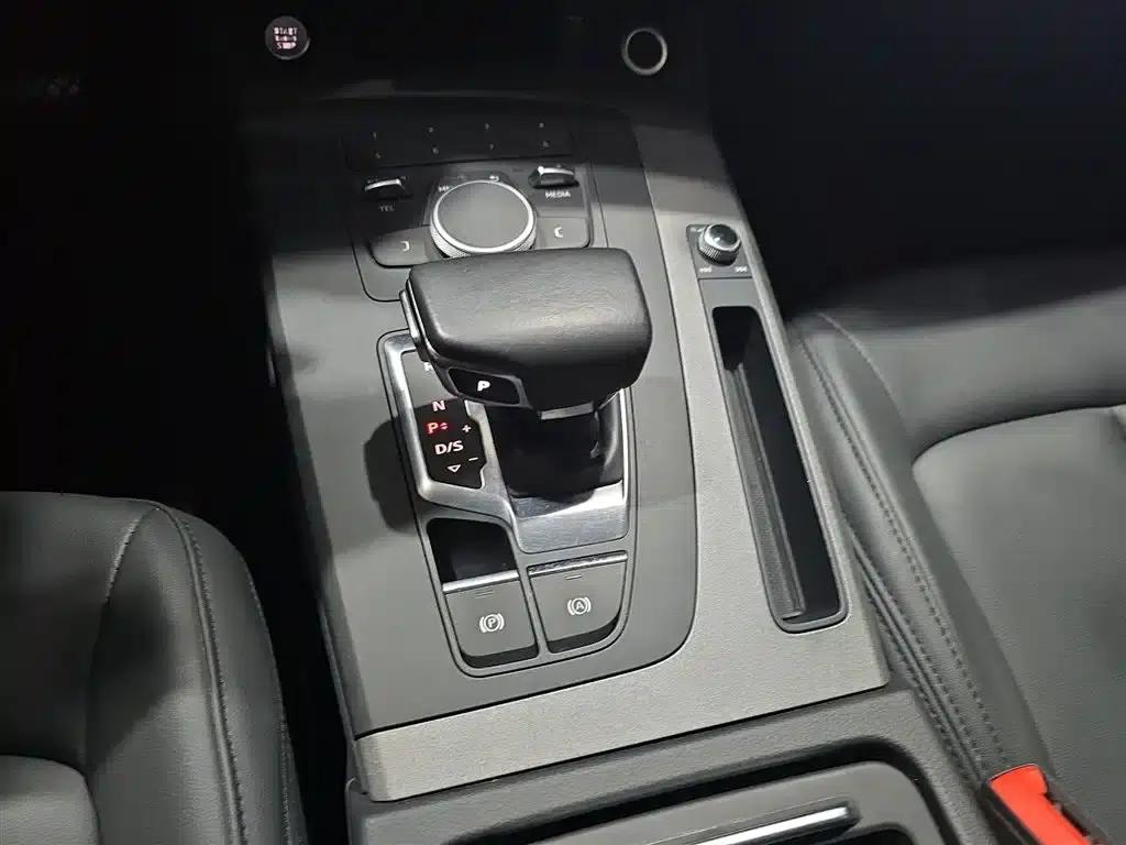 Audi Q5L 2018 40 TFSI Luxury Progressive Edition (China VI Emission Standard) — миниатюра 14