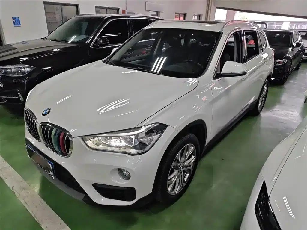 BMW X1 2019 sDrive20Li Leading Edition — миниатюра 1