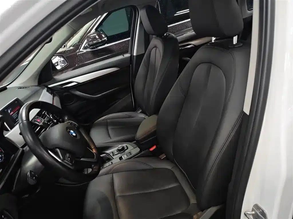 BMW X1 2019 sDrive20Li Leading Edition — миниатюра 11