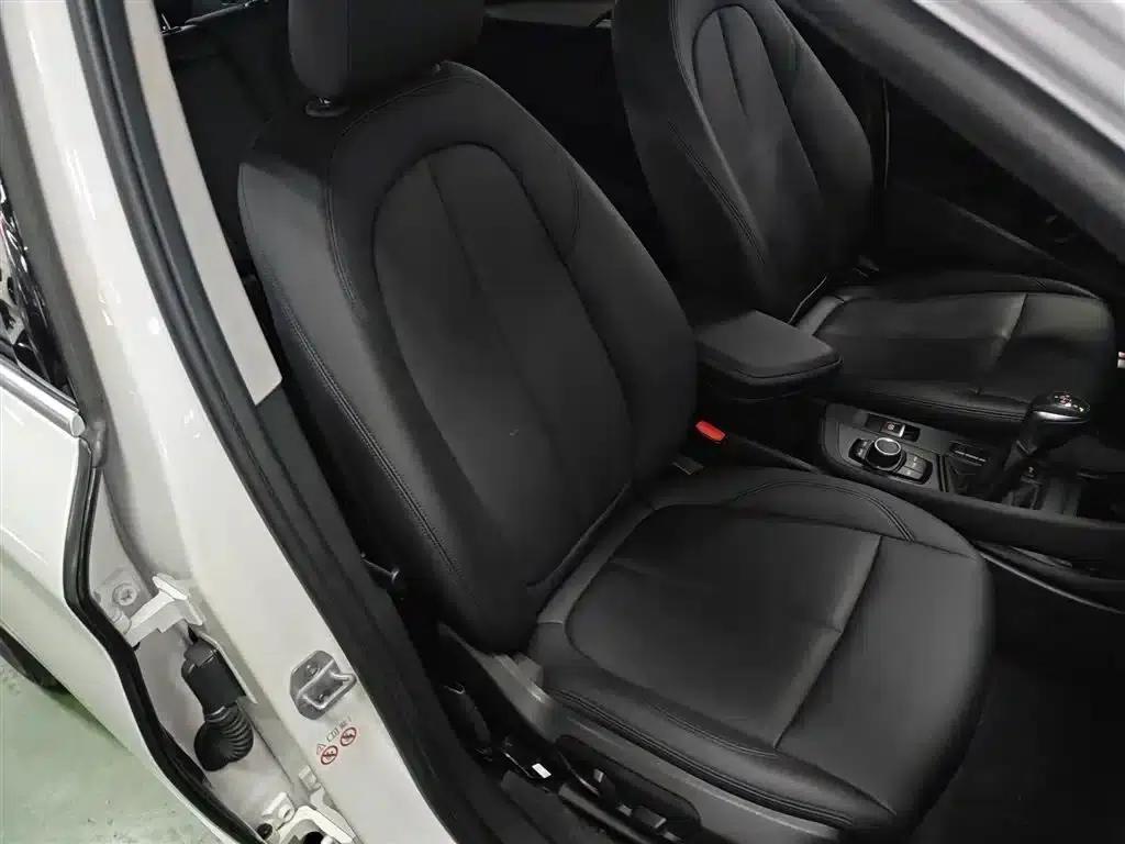 BMW X1 2019 sDrive20Li Leading Edition — миниатюра 20