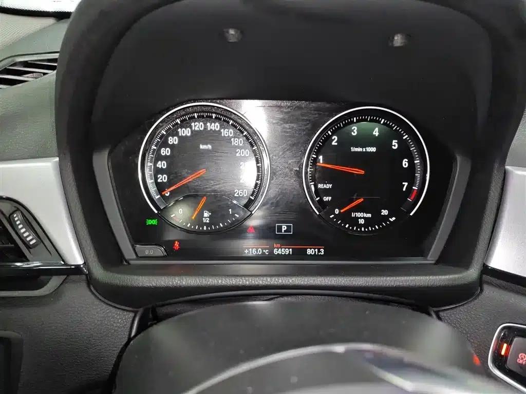 BMW X1 2019 sDrive20Li Leading Edition — миниатюра 8