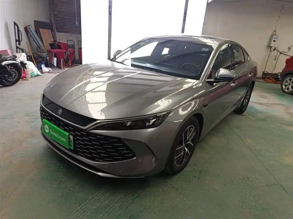 Qin L 2025 DM-i Intelligent Driving Edition 80KM Superior Model — миниатюра 1