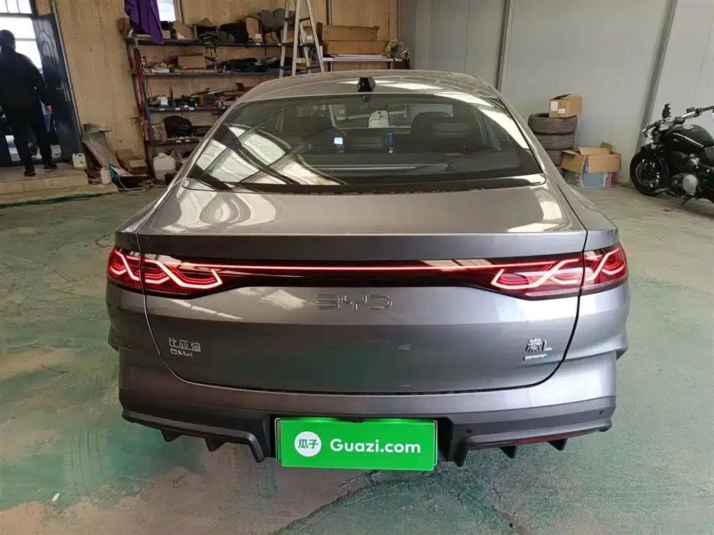 Qin L 2025 DM-i Intelligent Driving Edition 80KM Superior Model — миниатюра 6