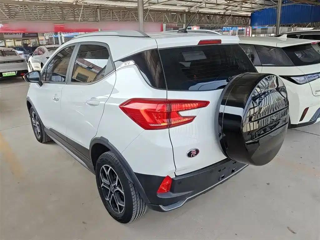 Yuan Pro 2021 401KM Premium — миниатюра 5