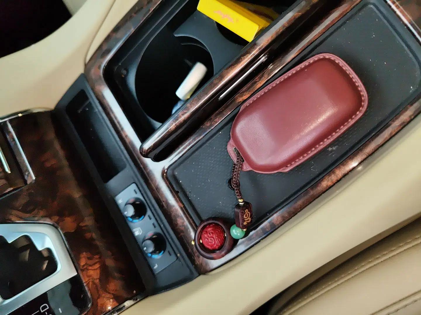 Toyota Alphard 2020 Dual-Engine 2.5L Luxury Edition — миниатюра 12