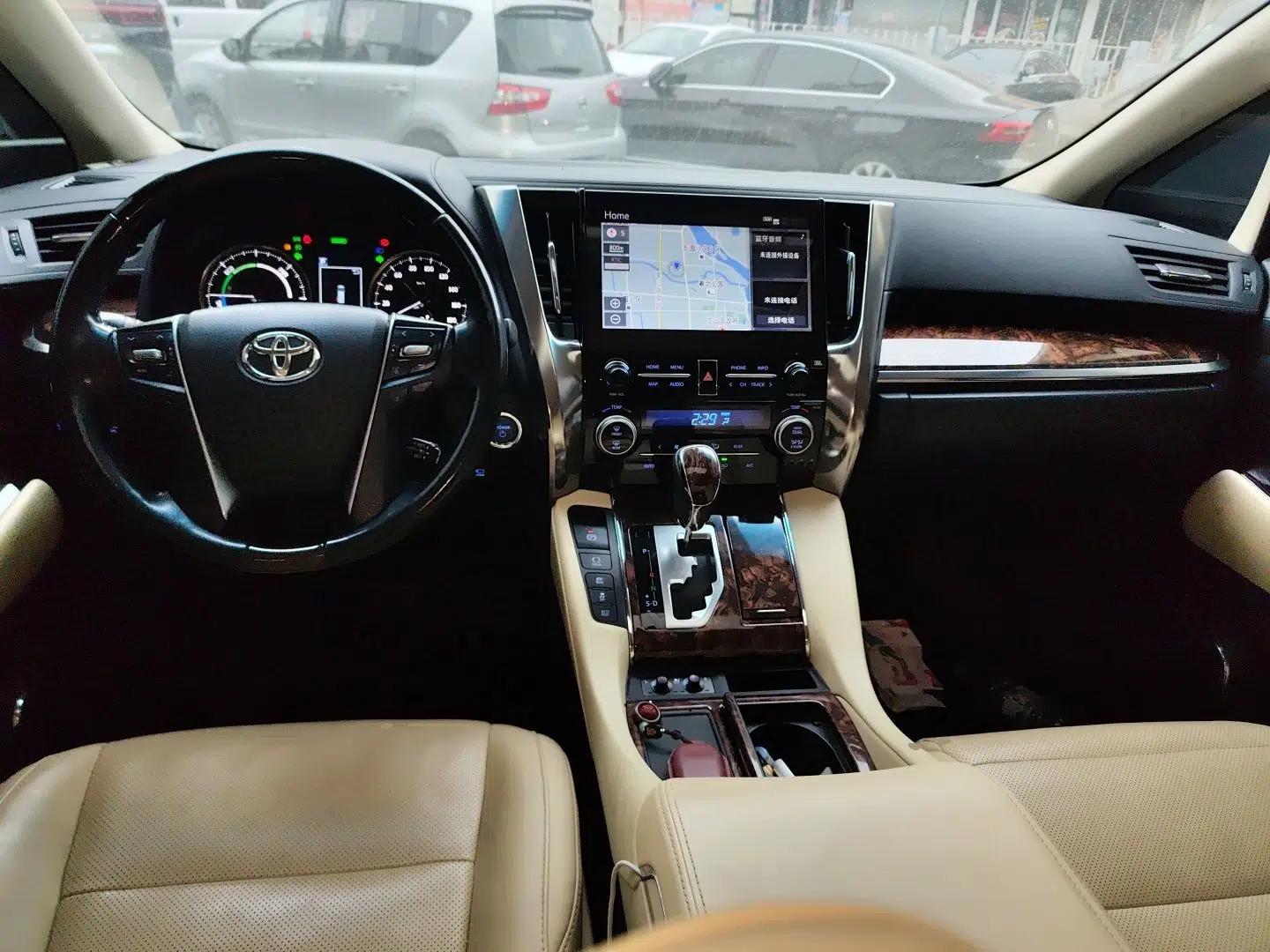 Toyota Alphard 2020 Dual-Engine 2.5L Luxury Edition — миниатюра 13