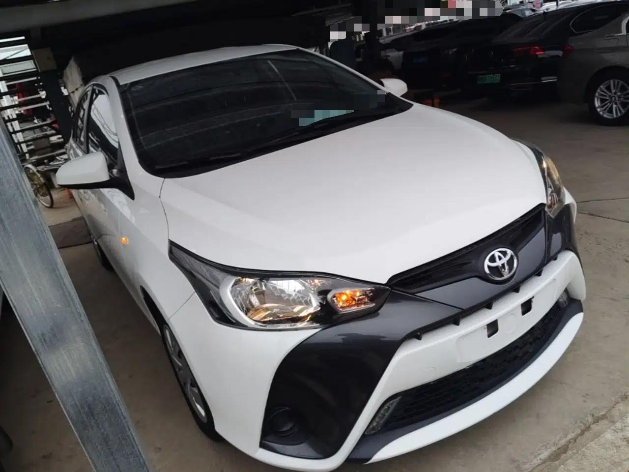 Toyota YARiS L Zhi Xuan 2016 Revised 1.5E CVT Charming Edition — миниатюра 3