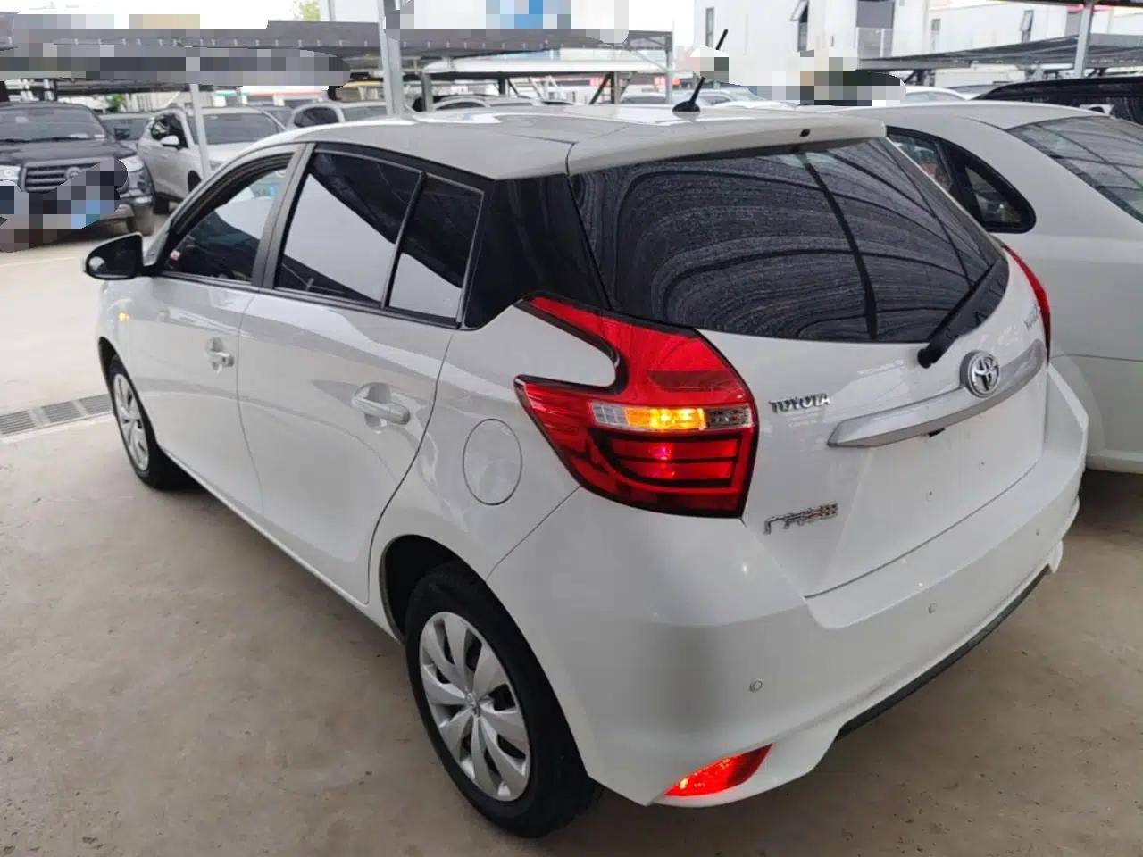 Toyota YARiS L Zhi Xuan 2016 Revised 1.5E CVT Charming Edition — миниатюра 4