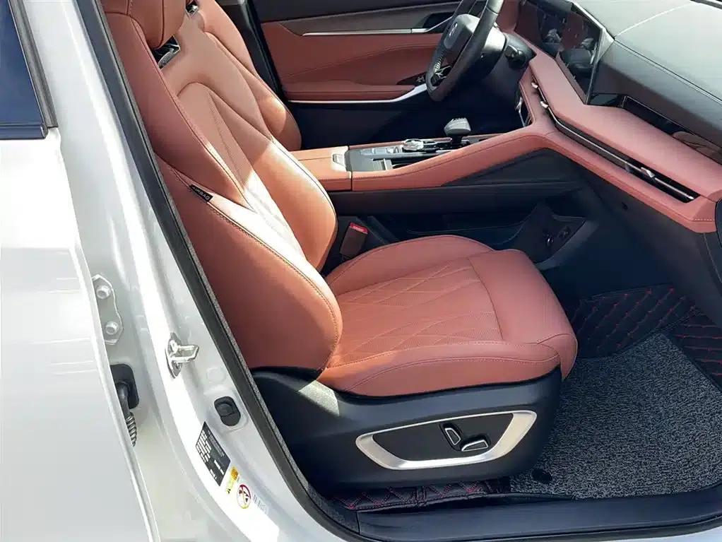Changan CS75PLUS 2024 Model, Third Generation, Champion Edition, 2.0T Intelligent Driving Powerful Model — миниатюра 6