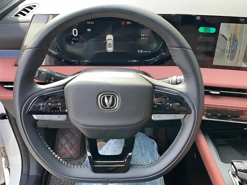 Changan CS75PLUS 2024 Model, Third Generation, Champion Edition, 2.0T Intelligent Driving Powerful Model — миниатюра 10