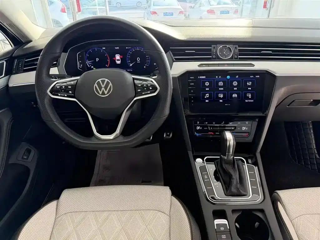 Volkswagen Magotan 2023 2 Millionth Unit Commemorative Edition 330TSI DSG Leading Model — миниатюра 17