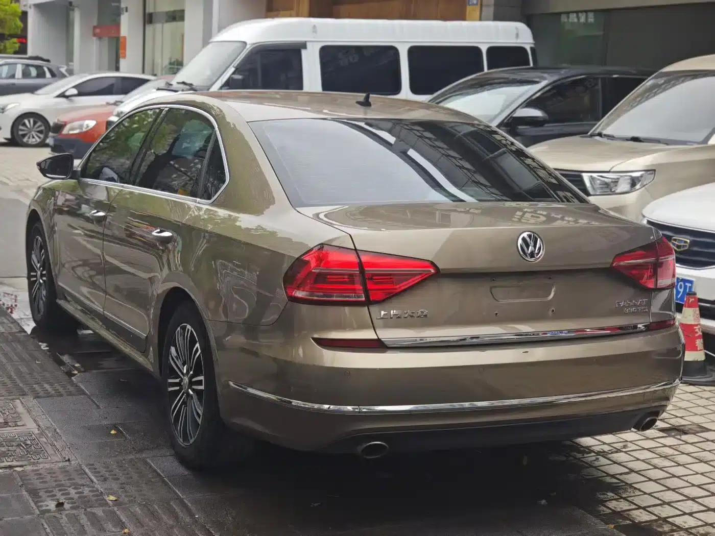 2017 Passat 330TSI DSG Royal Edition — миниатюра 6