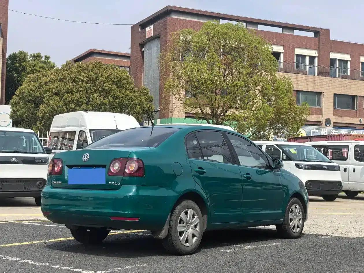 2013 Polo 1.4L Manual Fashion Edition — миниатюра 6