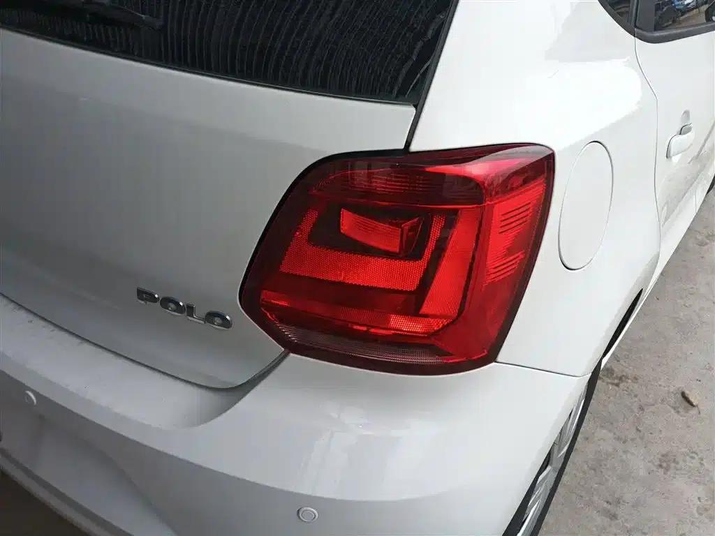 2018 Polo 1.5L Automatic Comfort Edition — миниатюра 23