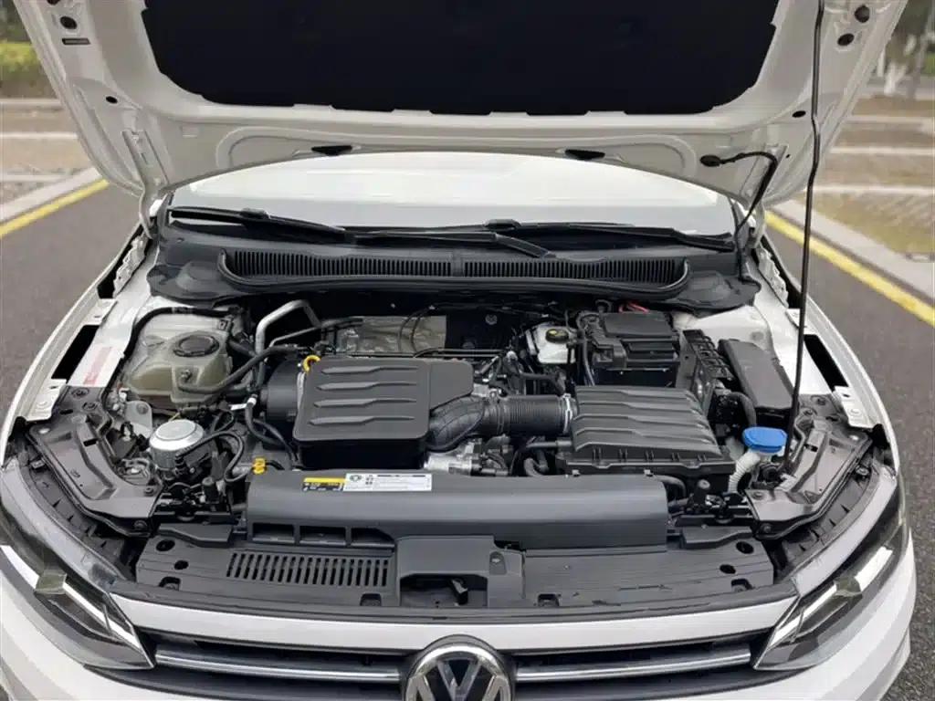 2019 Polo Plus 1.5L Automatic Colorful Technology Edition — миниатюра 10
