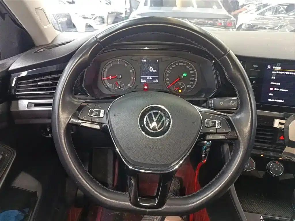 2021 Volkswagen Bora 1.5L Automatic Comfort Smart Connect Edition — миниатюра 11