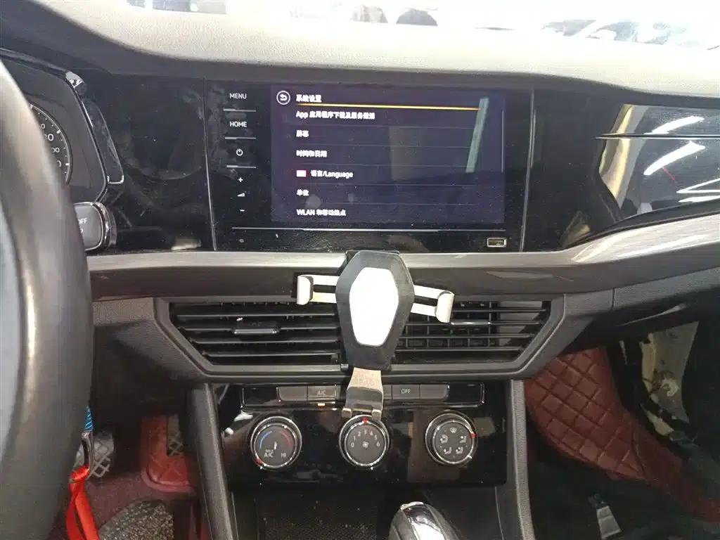 2021 Volkswagen Bora 1.5L Automatic Comfort Smart Connect Edition — миниатюра 13