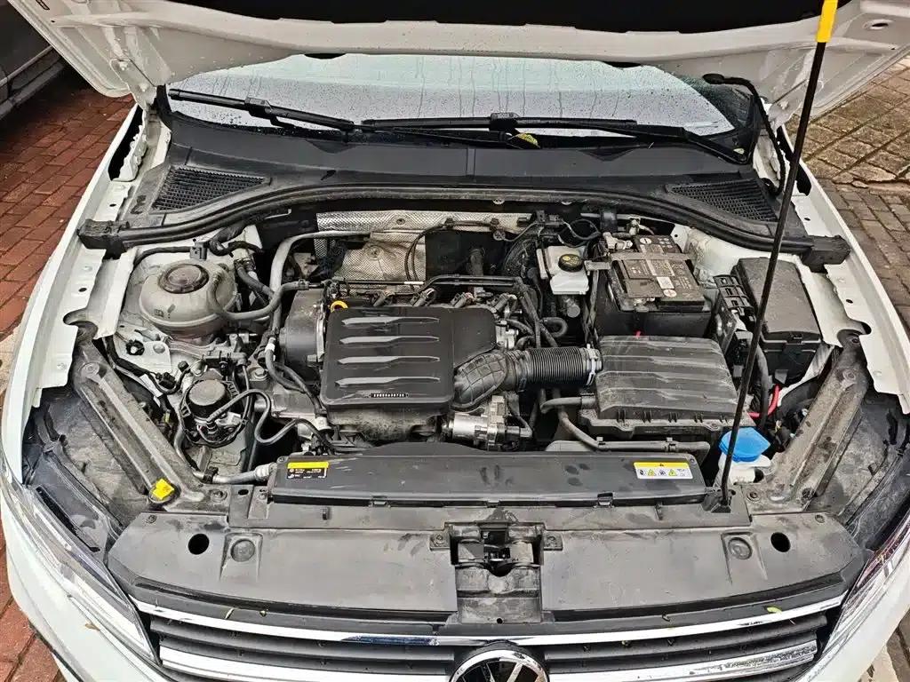 2021 Volkswagen Bora 1.5L Manual Fashion Smart Edition — миниатюра 20