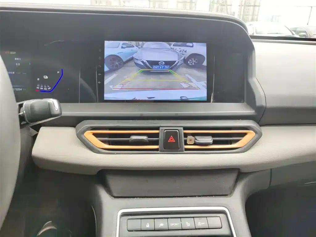 Dongfeng Fengshen E70 2023 Facelift PRO Smart Edition — миниатюра 6