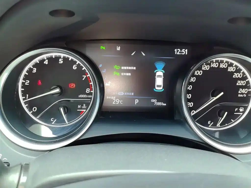 2019 Camry 2.0G Luxury Edition (China VI Emission Standard) — миниатюра 4