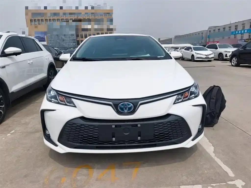 2023 Toyota Corolla 1.8L Intelligent Hybrid Pioneer Edition — миниатюра 3