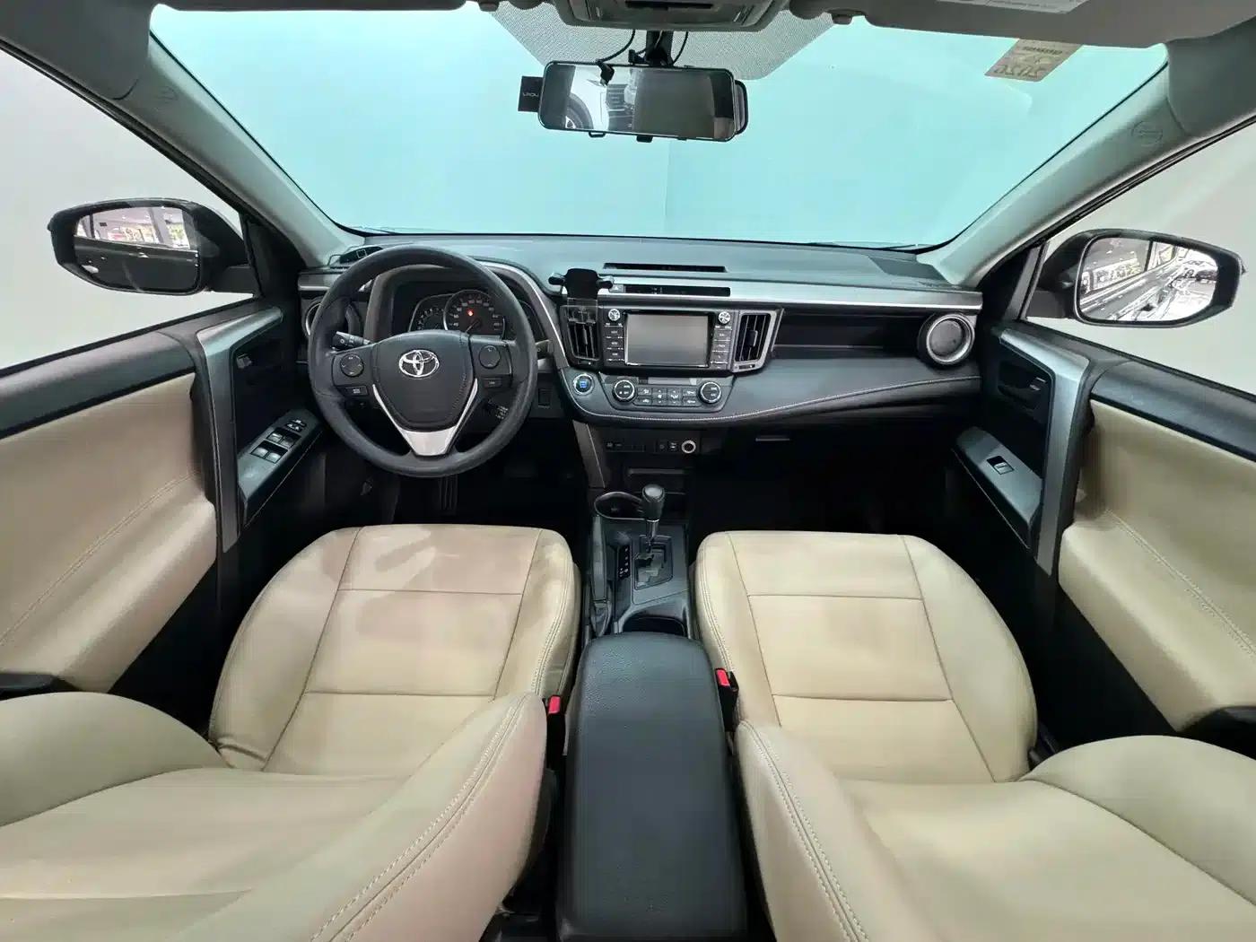 2016 Toyota RAV4 2.0L CVT 2WD Fashion Edition (National V Emission Standard) — миниатюра 4