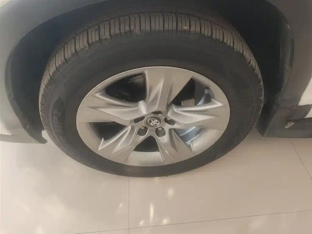 2017 Highlander 2.0T AWD Luxury 7-seater — миниатюра 22