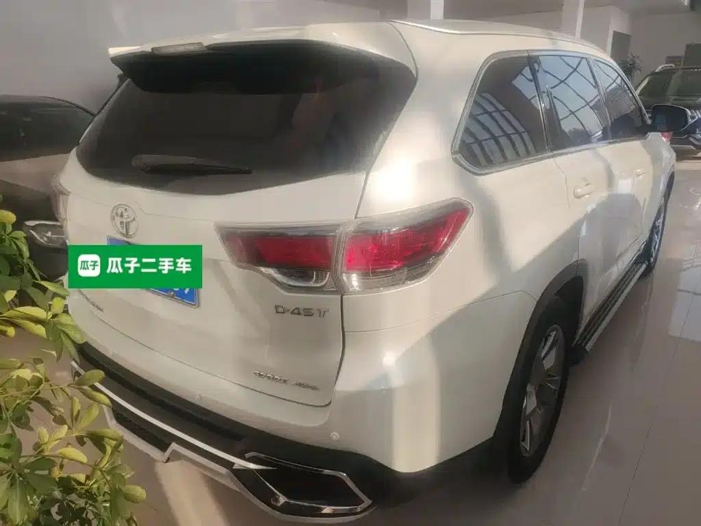 2017 Highlander 2.0T AWD Luxury 7-seater — миниатюра 6