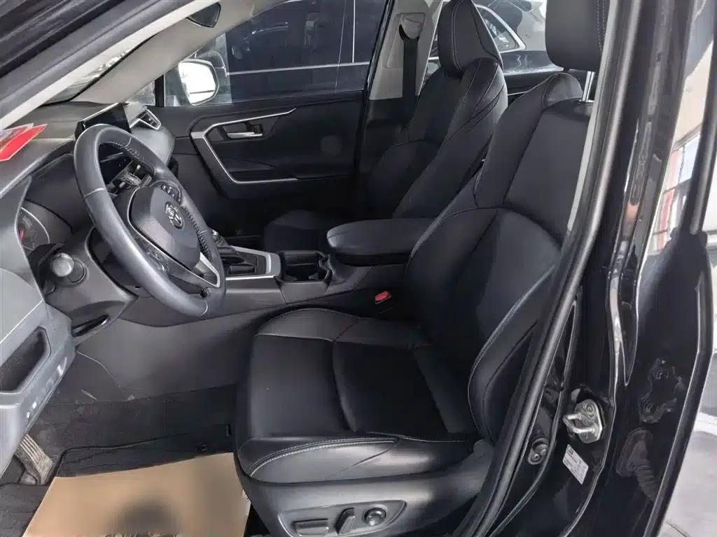 2023 Toyota Highlander 2.0L CVT 2WD Urban Edition — миниатюра 12
