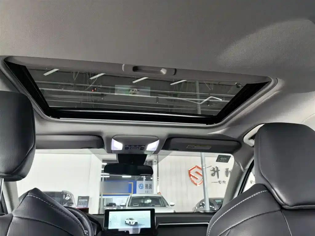 2023 Toyota Highlander 2.0L CVT 2WD Urban Edition — миниатюра 15