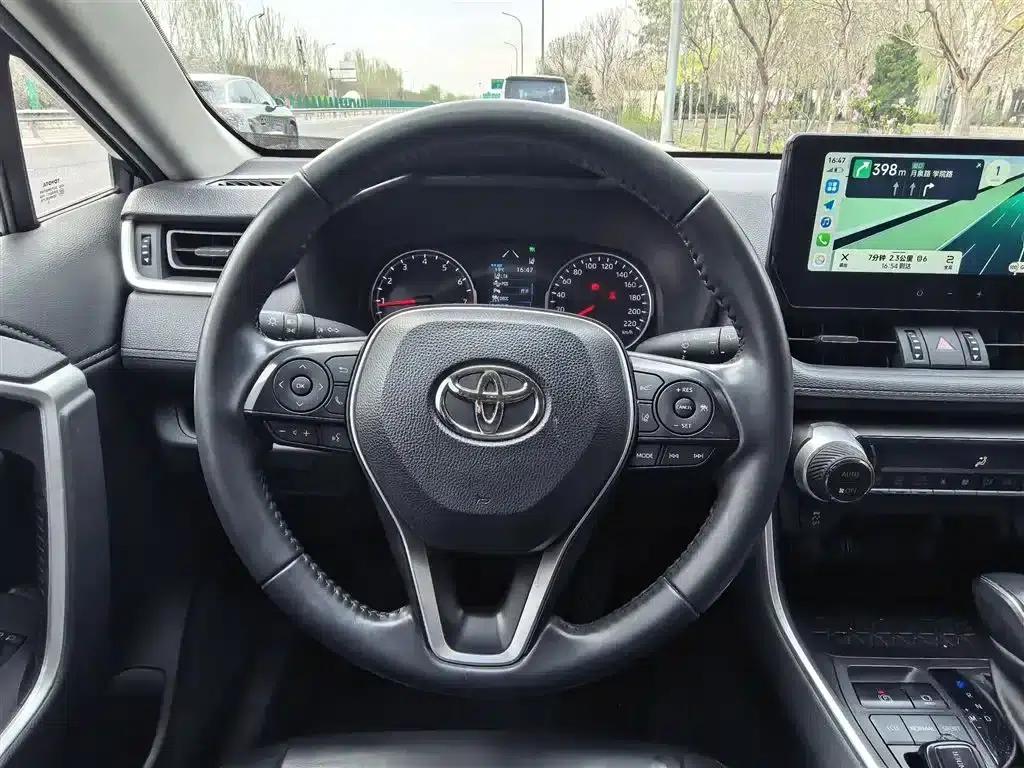 2023 Toyota Highlander 2.0L CVT 2WD Urban Edition — миниатюра 18