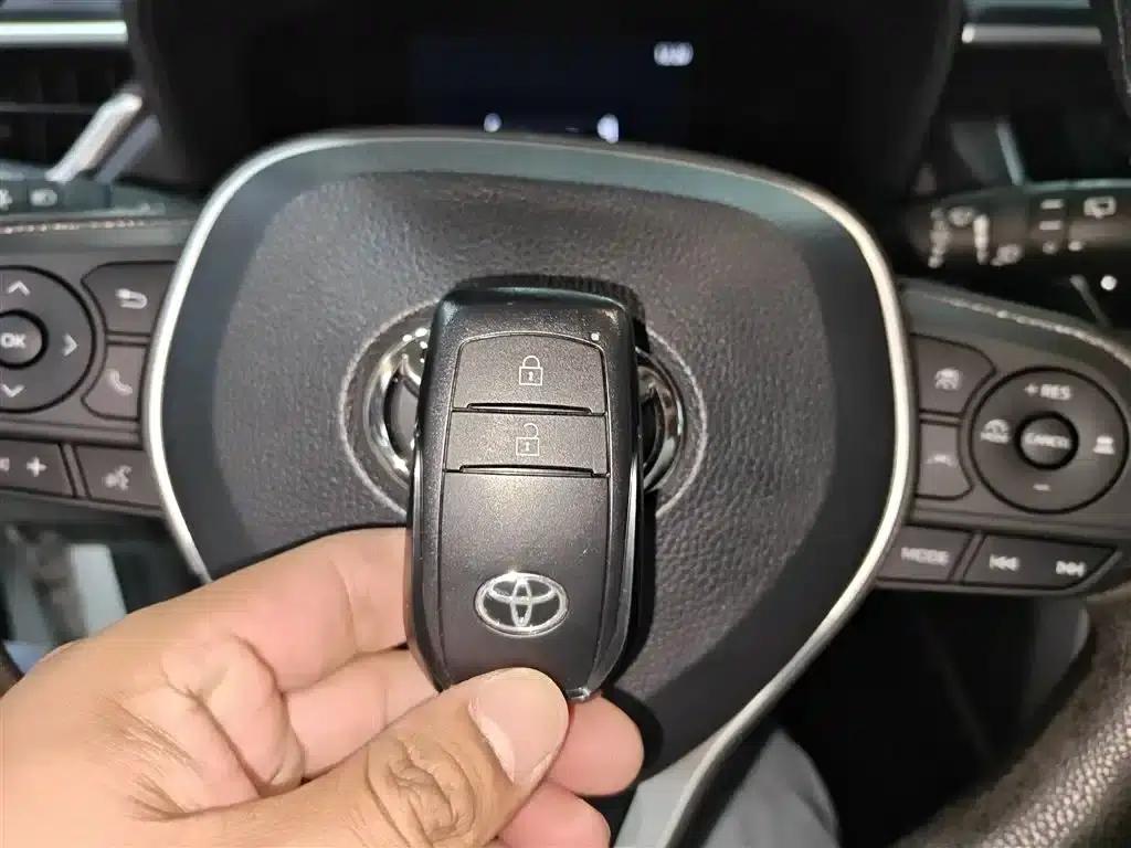Fenglanda 2024 2.0L Intelligent Hybrid Dual Engine Leading Edition — миниатюра 9