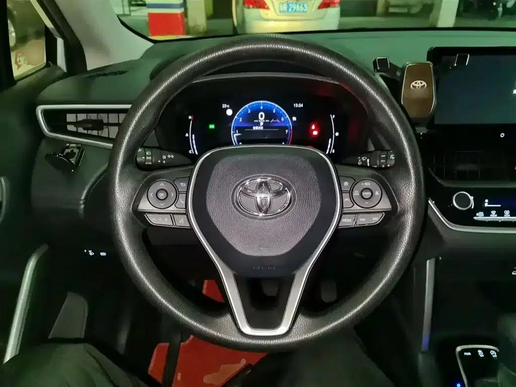 Fenglanda 2023 2.0L CVT Leading Edition — миниатюра 3